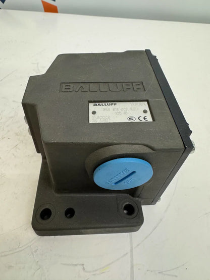 Balluff Mechanical Multiple Position Limit Switch BNS 819-D02-R12-100-10 (BNS00C9) 250 VAC m00739