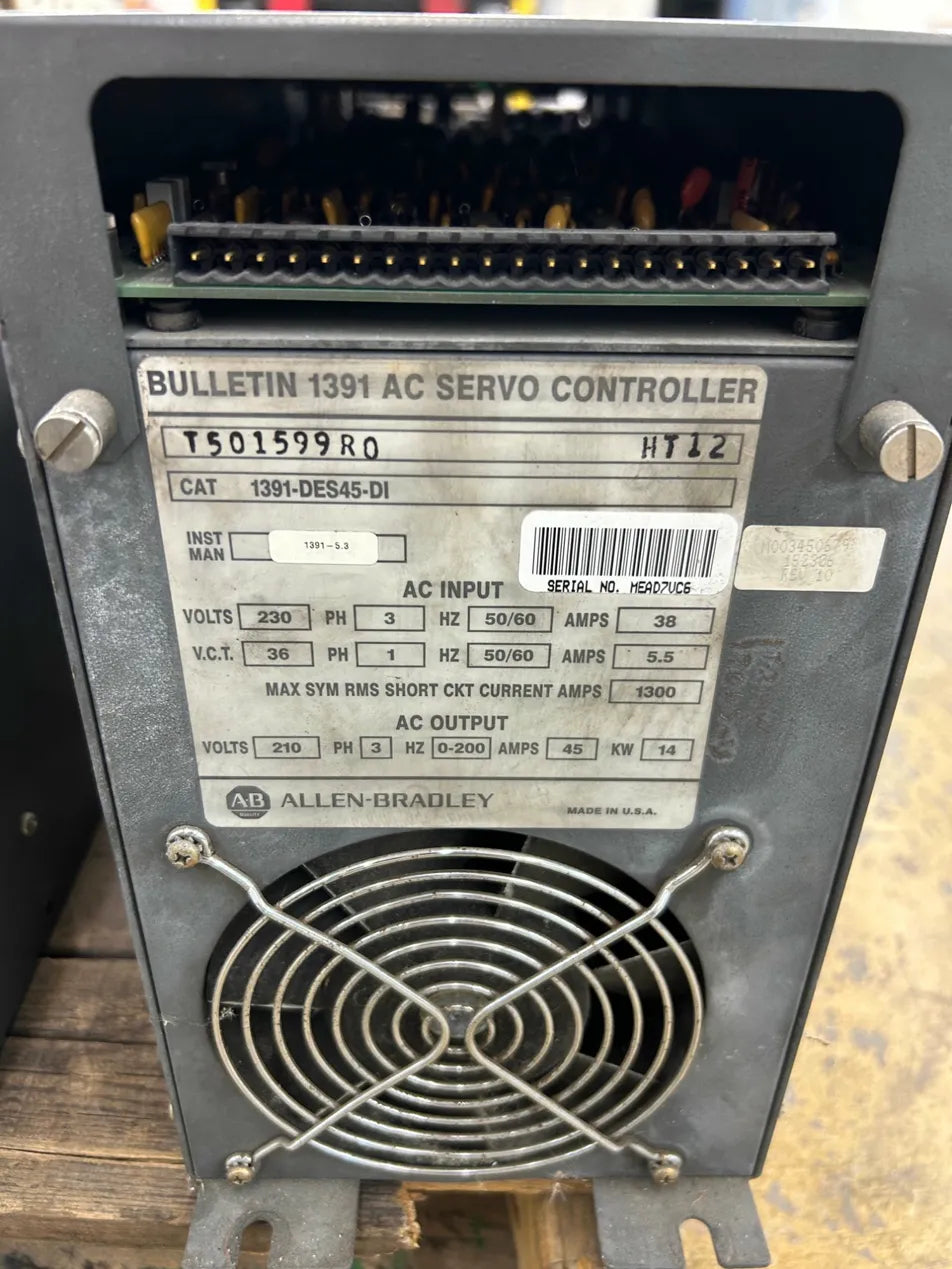 Allen-Bradley Digital AC Servo Drive 1391-DES45-DI