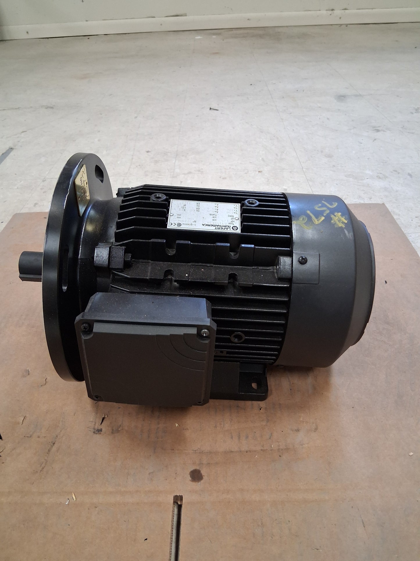 Lafert North America AC Motor ST100LS8 - 1 HP 900 RPM