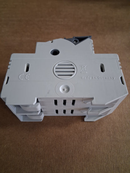 Allen-Bradley Class CC Fuse Holder 1492-FB2C30-L 600V