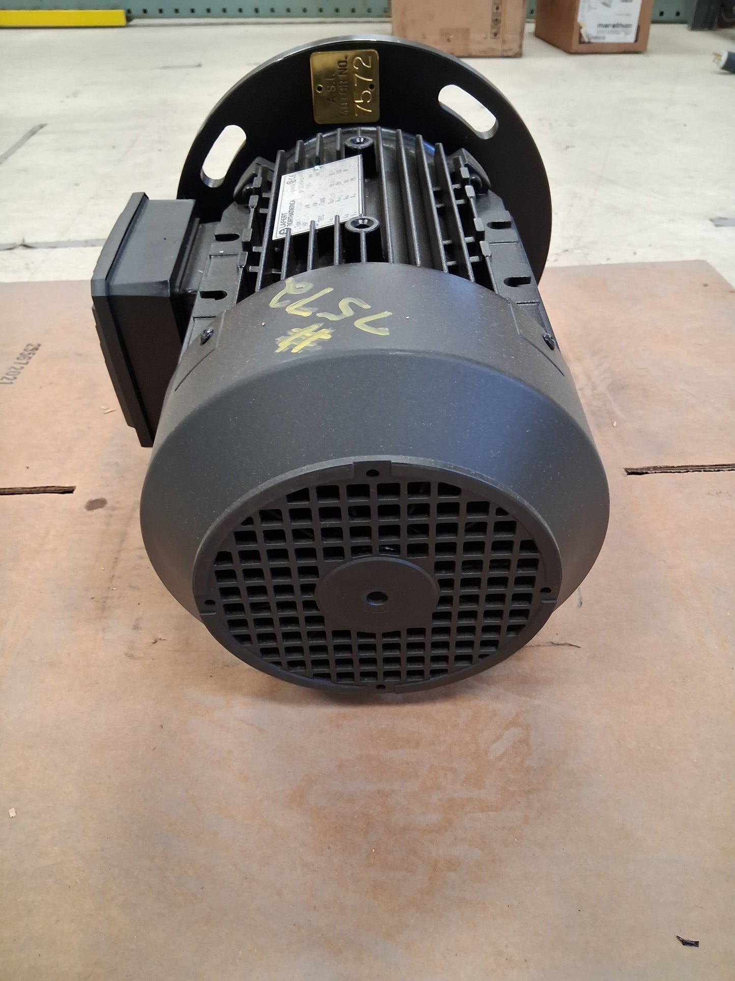 Lafert North America AC Motor ST100LS8 - 1 HP 900 RPM