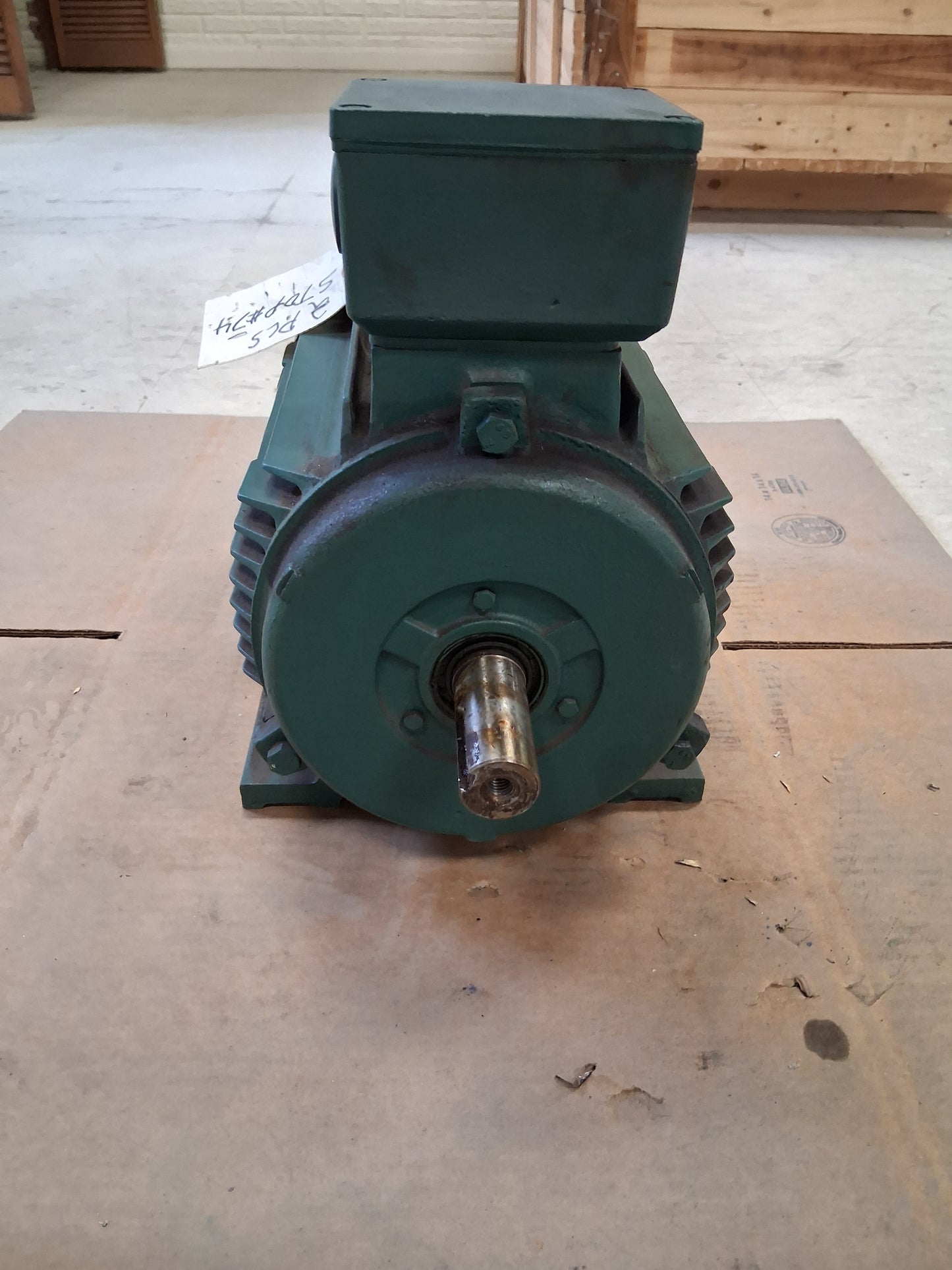 Leeson IEC Metric Motor C112T17FZ21A - 5 HP 1800 RPM