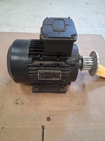 Baldor Reliance IEC Three Phase AC Motor MM5600 - 2 HP 3600 RPM
