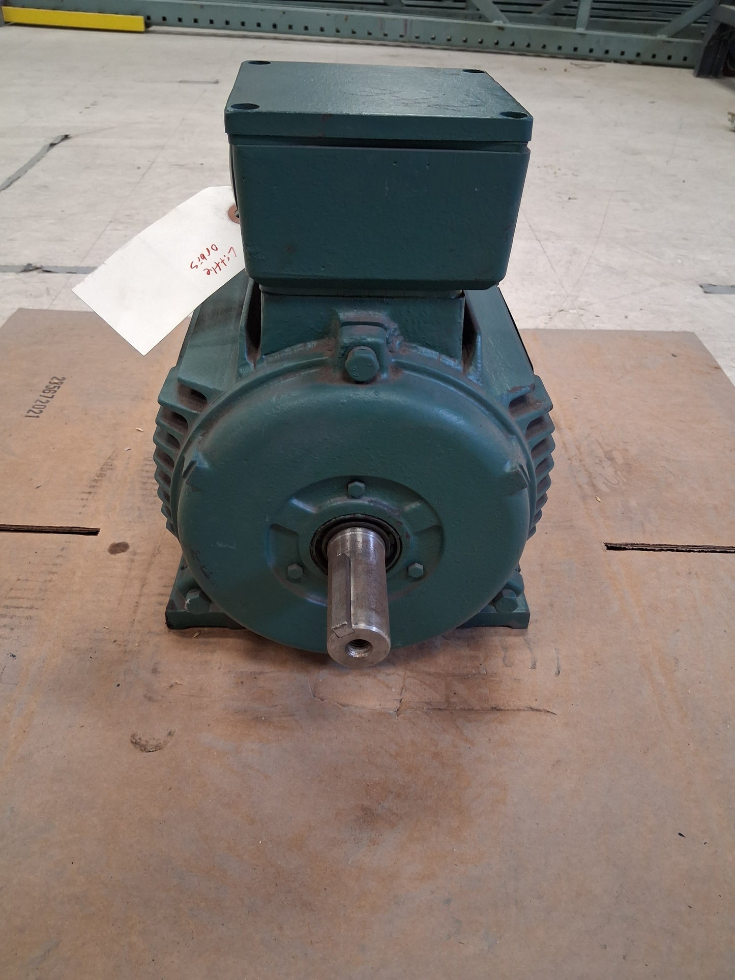 Leeson Electric IEC Metric Motor 193307.60 (Model C112T17FZ21A) - 4 kW 1800 RPM