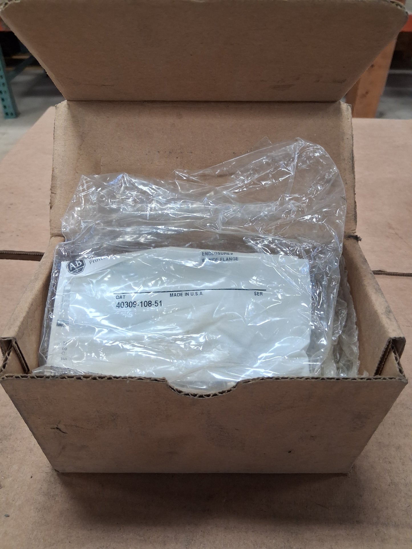 Allen-Bradley Heavy Duty Push Button Enclosure Cover 800H-NP15 240V