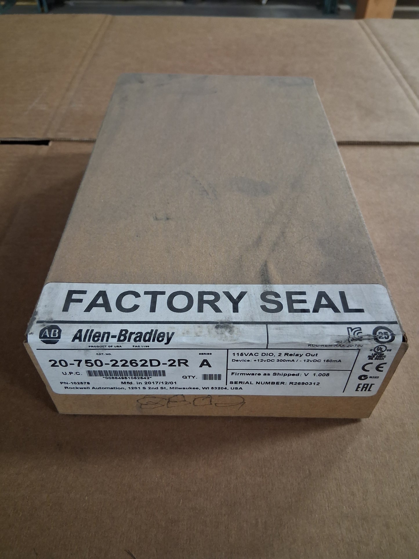 Allen-Bradley I/O Module 20-750-2262D-2R 115 VAC