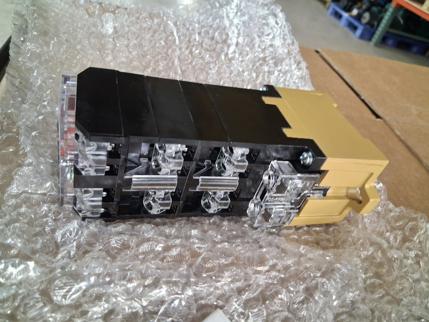 Allen-Bradley Control Relay 700-P1000A1 120V AC Coil