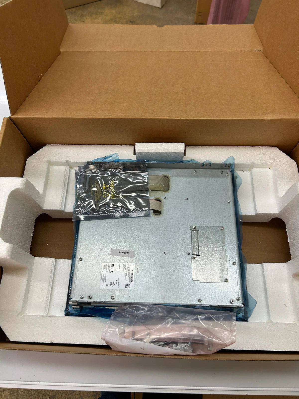 Siemens HMI 6FC5203-0AF04-0AA0 24 V DC