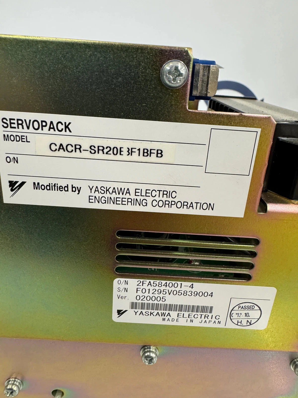 Yaskawa Electric Corporation Servo Drive CACR-SR20E3F1BFB