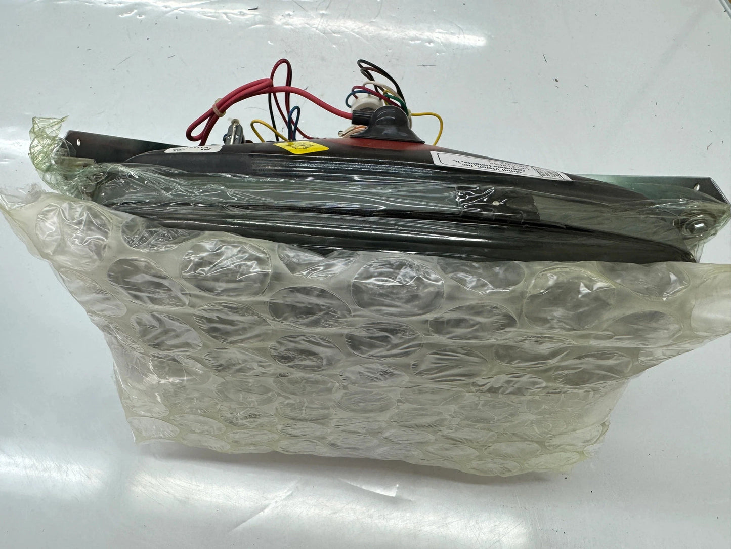 Teletube Electronics Limited / Omni Vision Inc S3111P31A2L34 12V DC  CRT Monitor Assembly